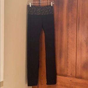 Lululemon yoga pants
